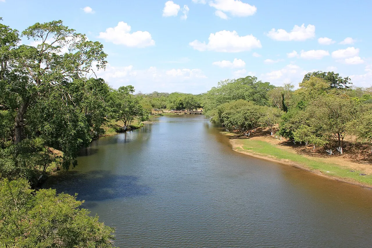 Macal River in San Ignacio for people considering retiring in Belize
