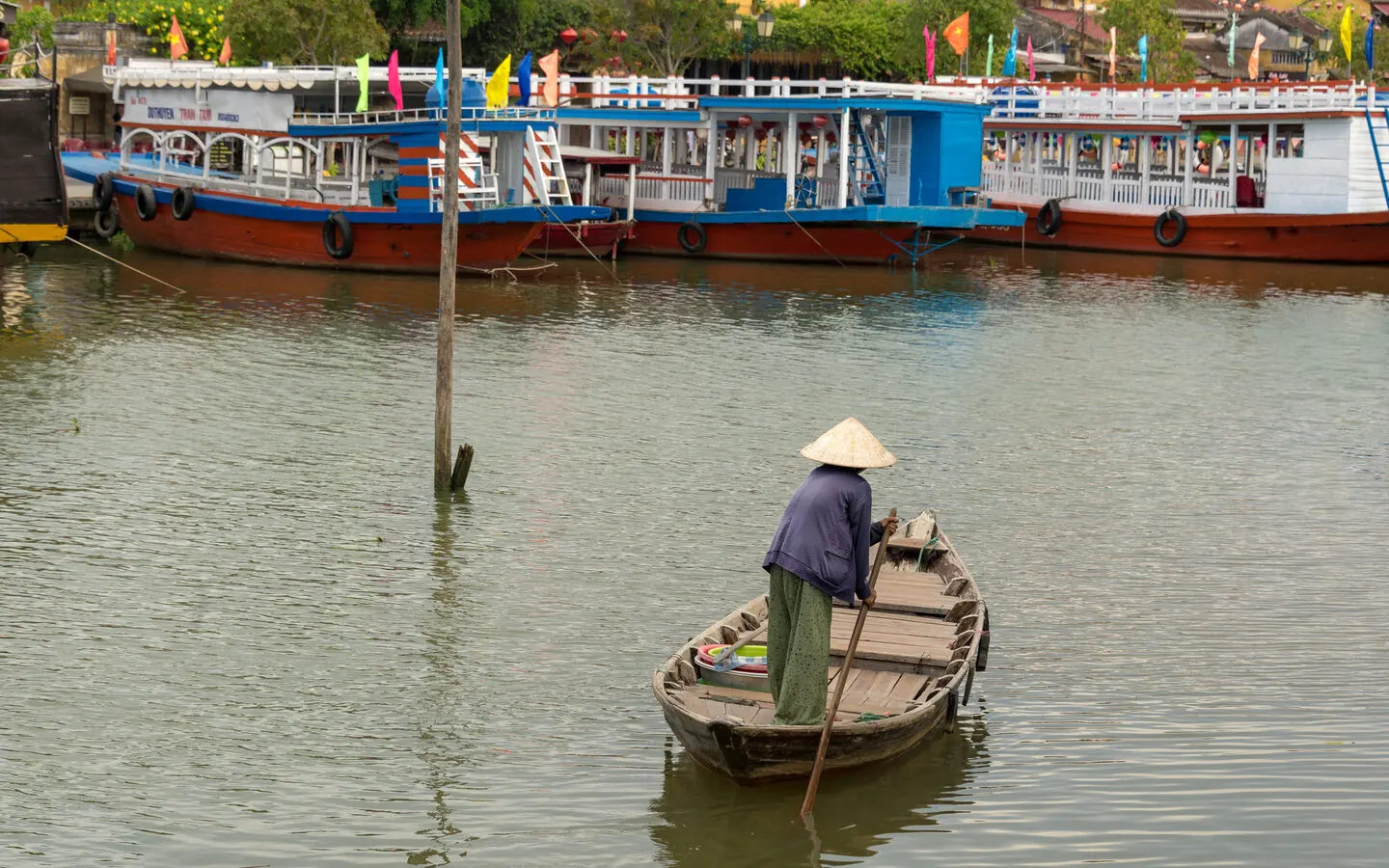 Hoi An street scene for people considering retiring in Vietnam