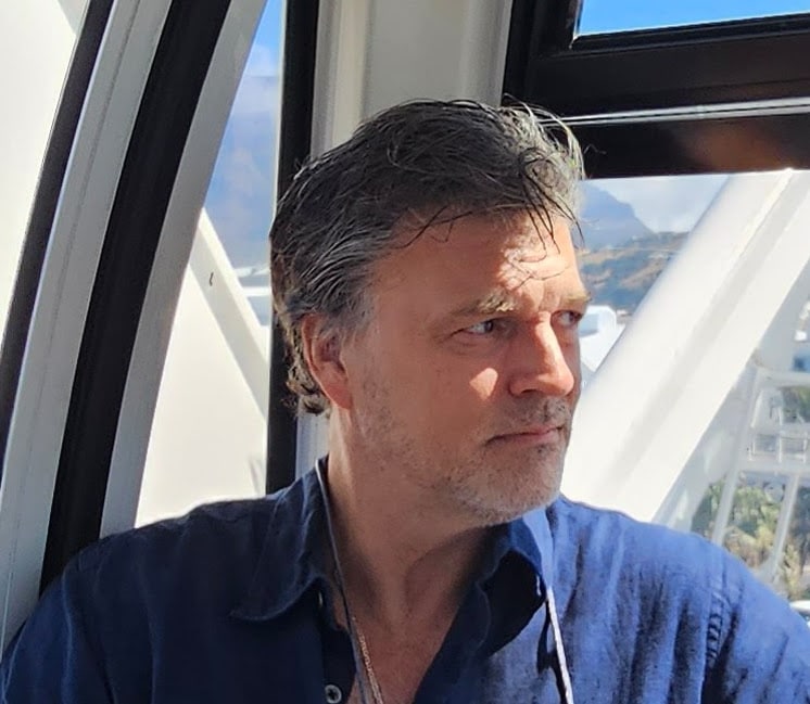 Duncan Wierman, founder of Investing Travels