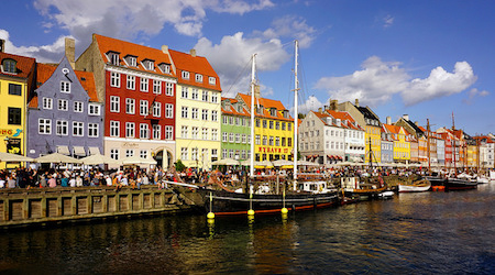 Copenhagen 7 Practical Travel Tips for Hong Kong Disneyland in 2025