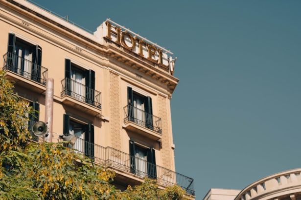Tips for Saving on Your Barcelona Hotel - EuroCheapo.com