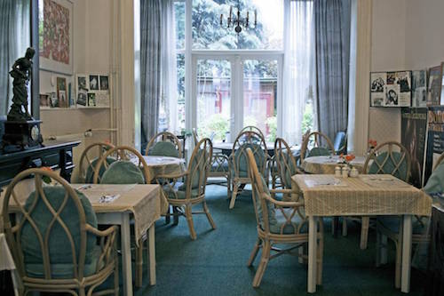 The 7 Best Budget Hotels in Amsterdam - EuroCheapo.com