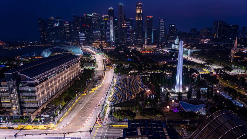 The Weekend Singapore Turns Up the Lights