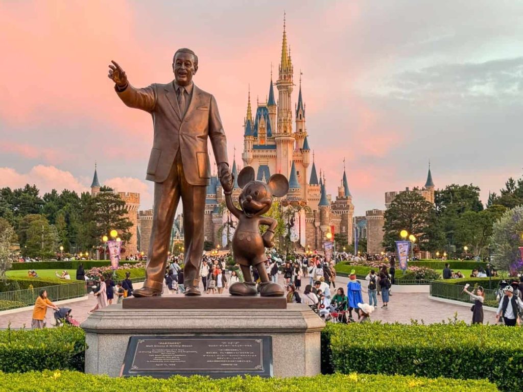 Walt Disney and Mickey Mouse statue at Tokyo Disneyland